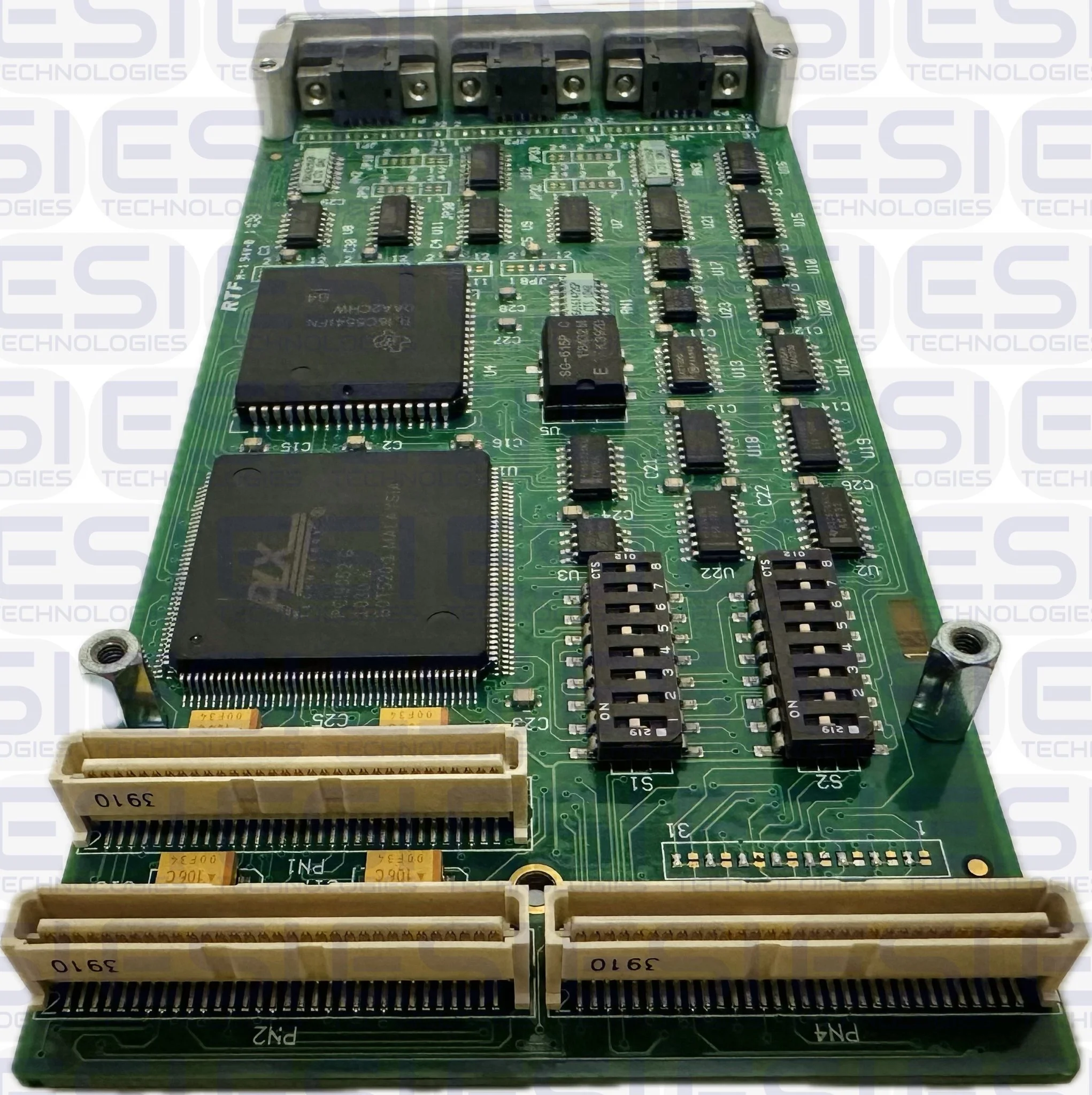 TECHNOBOX496028429.webp